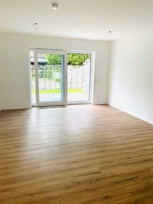 Helle 2-Zimmer EG-Wohnung mit sonniger Terrasse! Sehr ruhig im Zentrum Holzkirchens !
