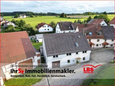 Schnäppchen für Handwerker! Viel Platz mit Garten, Werkstatt und Garage