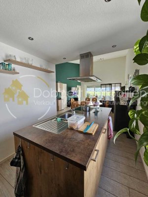 2 Zimmer-Penthouse-Wohnung mit Dachterrasse, in reizvoller Ortsrandlage mit  fantastischem Weitblick