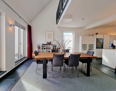 Luxuswohnen auf zwei Etagen mit Galerie und Dachterrasse