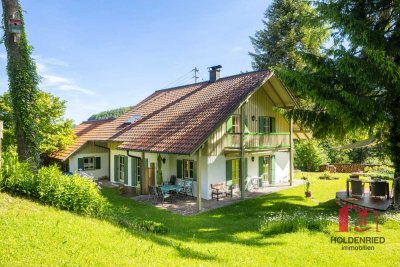 Seltene Gelegenheit und Rarität im Allgäu: EFH-Landhaus mitten in der Natur bei Ottobeuren!