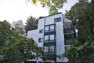 Penthauswohnung mit Balkon - Maisionette Wohnung - Mit Einbauküche