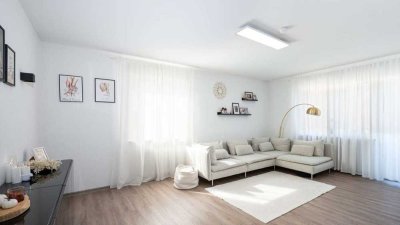 Lichtdurchflutete kernsanierte Traumwohnung mit Garage und Stellplätzen in Stockach