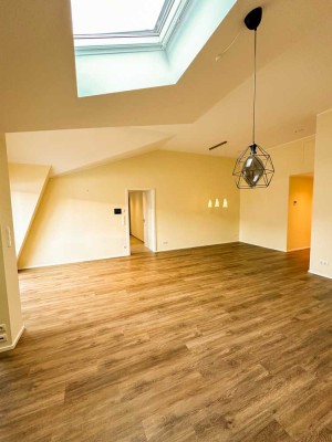 Ein Zuhause, das mehr kann – Wohnen & Arbeiten im Penthouse