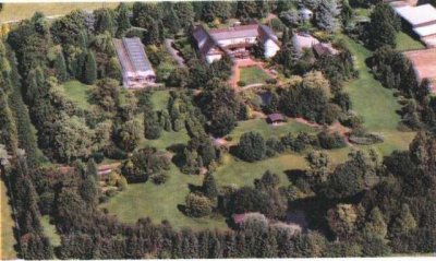 Exklusive Wohnung mit eigenem Eingang, Terrasse und Garten in einer Parkanlage in Dinslaken-Hiesfeld
