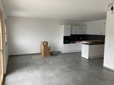 Moderne 2,5-Zi.-Terrassenwohnung mit Garten in Zimmern u.d.B.