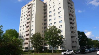 ++SCHÖNE WOHNUNG MIT 2 BÄDERN ABER PARTIELLEM WASSERSCHADEN++
