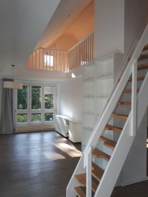 Bredeney, Maisonette Wohnung mit Spitzboden (eingeschränkt nutzbar) und Wintergarten