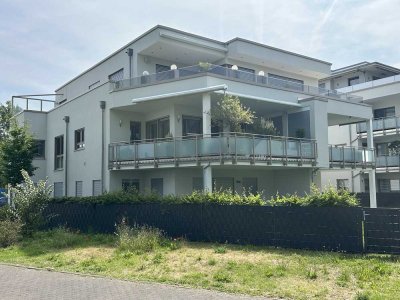 Erste Reihe am Moselbogen! Traumwohnung mit Garten in bester Lage von Koblenz!