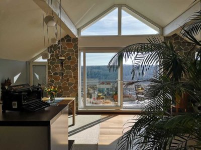 Exklusives Dachgeschoss mit Weitblick – Wohnen wie im Urlaub