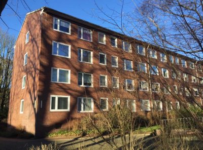 Courtagefrei: Schöne 2,5-Raum-Wohnung mit Balkon und EBK in Hamburg Bramfeld, 2018 umfassend saniert
