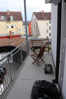 Nähe Zentrum 3-ZKB + WC mit Balkon und Einbauküche in Offenburg