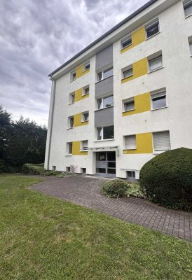 Erstbezug nach Sanierung:  3-ZKB mit Balkon in Mainzer Top Lage