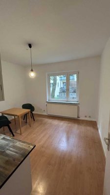 40 QM Wohnung im Kreuzviertel - bezugsfrei