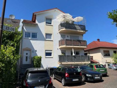 Helle, ruhige 3-Zimmer-Wohnung mit Balkon & Kamin in Sayn