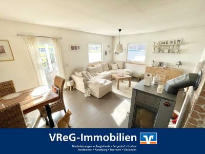 Zwei Häuser - ein Preis: Mehrgenerationen-Paradies: Holzbungalow & Siedlungshaus bei Ratzeburg