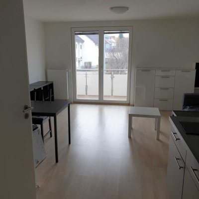 #1.17# Schönes vollmöbliertes Apartment mit Balkon. Ab sofort.