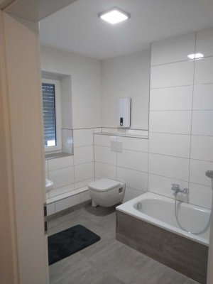 Attraktive 5-Zimmer-Wohnung in ruhiger Lage mit Balkon in Kibo