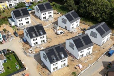 Schönes Doppelhaus mit 143 m² – QNG-Förderung & Steuerersparnis – letzte Einheiten sichern