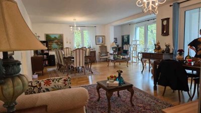 Schicke, helle -4 ZW -NB 2019- im 1.OG- mit Aufzug- in Großauheim-Lehrhöfer Park mit 10 m² Balkon!