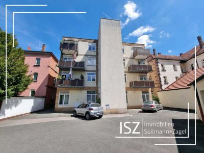 Dachgeschosswohnung mit Aufzug, Balkon und Ausbaumöglichkeit mit Dachterrasse