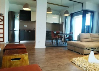 Exklusive, modernisierte 1,5-Raum-Wohnung mit EBK in Salem