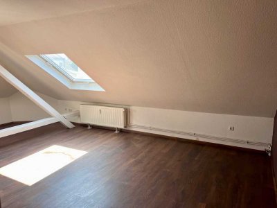 Schnuckelige  2,5-Zimmer-Dachgeschosswohnung in Bad Nauheim