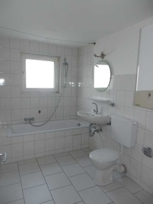 Modernisierte Dachgeschosswohnung mit schöner Aussicht