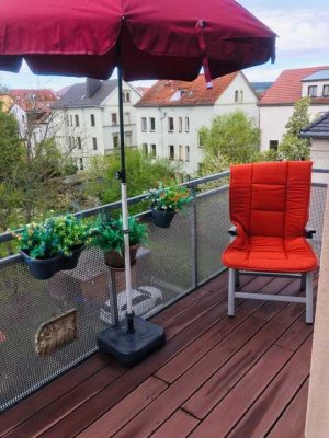 VERMIETET!  TRAUMHAFTE DACHGESCHOSSWOHNUNG MIT FERNBLICK - AUF WUNSCH MÖBLIERT!