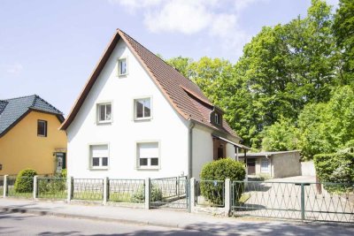 Haus mit 3 Wohnungen - Wohnen mit Garten und Seeblick in Waldrandlage