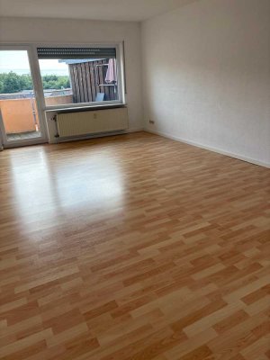 Sonnige 4 ZKB Leimen -barrierefrei- Einbauküche-Südlage