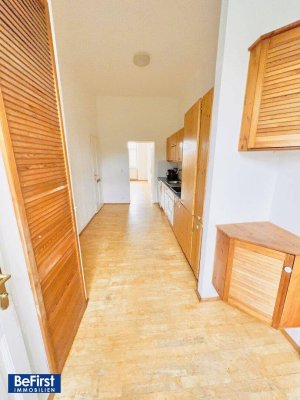 Helle 2 Zimmer Altbauwohnung in ruhiger Lage von Stadlau