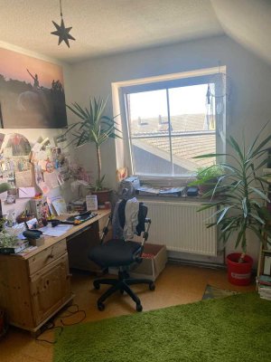 Schöne und gepflegte 2-Zimmer-Dachgeschosswohnung in Sarstedt