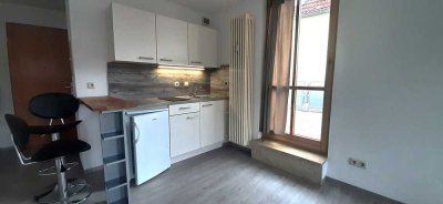 Schicke 1-Zimmer-Wohnung in ruhiger, zentrumsnaher Lage mit Dachterrasse
