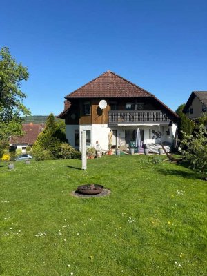 ***Zweifamilienhaus auf XXL-Grundstück in herrlicher Lage***