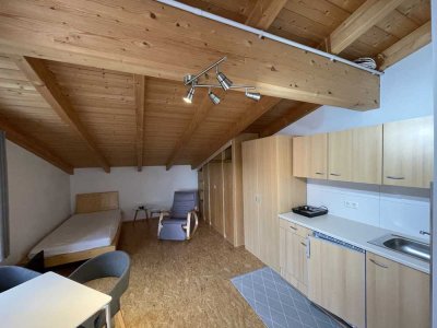 Gemütliches modernes vollständig möbliertes Appartment