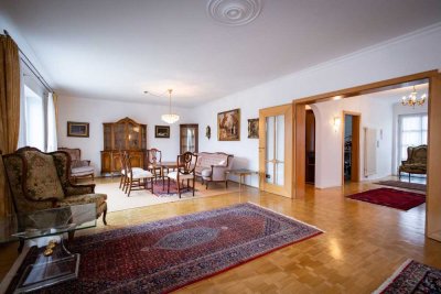 Tolles Traumhaus in Hohenroth zu verkaufen mit 285qm Wohnfläche