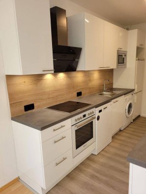 Sonnige 3-Zimmer Wohnung in Klosterneuburg-neuwertig renoviert, mit Balkon und Parkplatz-Warmmiete!