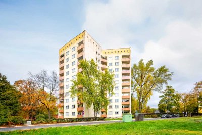 Hanau-Wolfgang: Gepflegte und vermietete 3-Zimmer-Wohnung mit Süd-West Loggia und tollem Grundriss