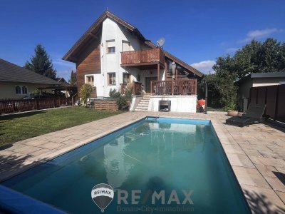"Solides Haus mit Garten und Pool"