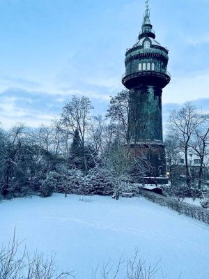 Traumhafte Wohnung in ruhiger Lage (Zylinderviertel) mit Blick auf Wasserturm am UKE