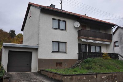 Schönes Einfamilienhaus mit Garten in ruhiger Lage