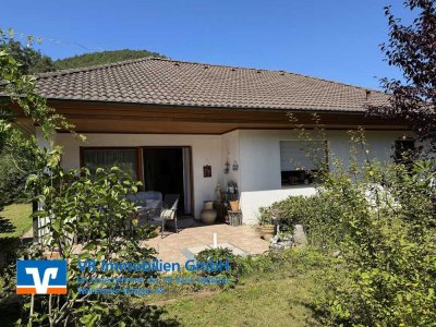 Erstklassig gepflegter Bungalow direkt am Waldrand