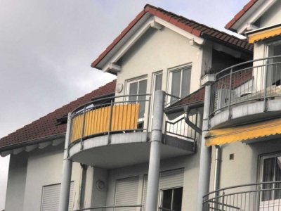 Gemütliche 3 Zimmer Dachgeschosswhg. mit Teil-Seesicht, ca. 200m zum Zentrum
