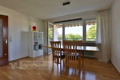 Großzügige 3-Zimmer-Wohnung mit Balkon und Einzelgarage in Toplage - sofort frei