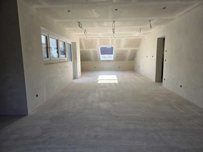 Erstbezug nach Sanierung: attraktive 4-Zimmer-Wohnung mit Balkon in 76703, Kraichtal