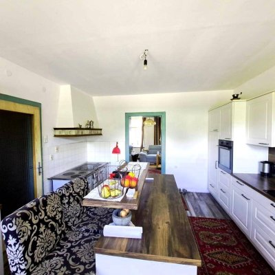 ALTBAUFLAIR- DIE VERGANGENHEIT ZUR ZUKUNFT MACHEN! 10 Zimmer!