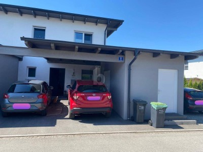 FAMILIENFREUNDLICH UND MODERN MIT TRAUMHAFTEN GARTEN