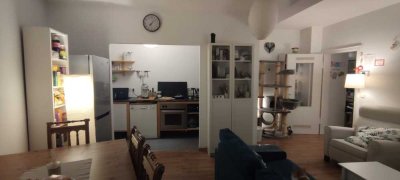 **Traumhafte Wohnung in Solingen-Stadtmitte mit Panoramablick auf die Fußgängerzone!** 2 Zi, 54qm