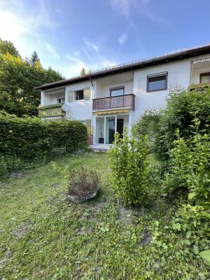 Reihenmittelhaus mit Garten in Bad Reichenhall – renovierungsbedürftig & voller Potenzial!